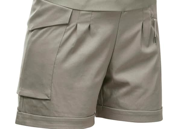 Women's Hiking Capri Pants - NH 500 Khaki - Khaki grey - Quechua