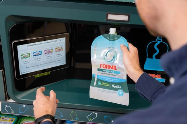 The smart machine will automatically recognise your Formil refill pouch