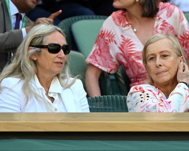 Czech’s former tennis player Martina Navratilova (R) has received a double cancer diagnosis