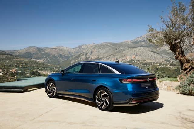 The longest range versions of the slippery ID.7 will cover up to 435 miles on a charge (Photo: Volkswagen)
