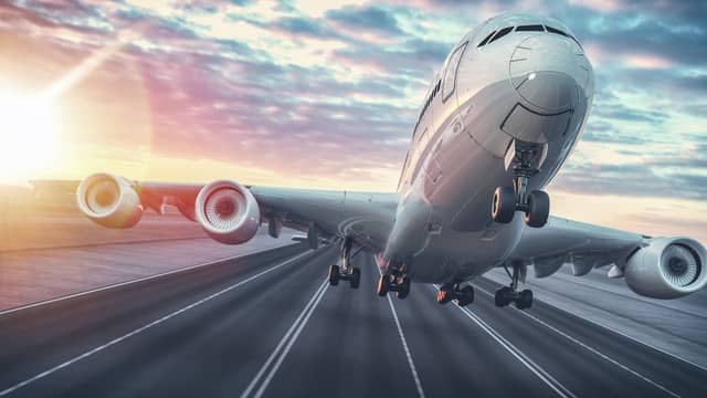 Can we carbon off-set flights? (photo: phaisarnwong2517 - stock.adobe.com)