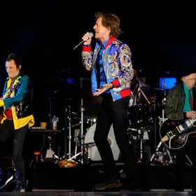 Guitarist Ronnie Wood, singer Mick Jagger and guitarist Keith Richards of The Rolling Stones perform during a stop of the band's No Filter tour (Photo: Ethan Miller/Getty Images)
