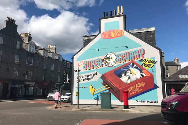Seagulls are also known as "scurries", as shown on this mural in Aberdeen. 
