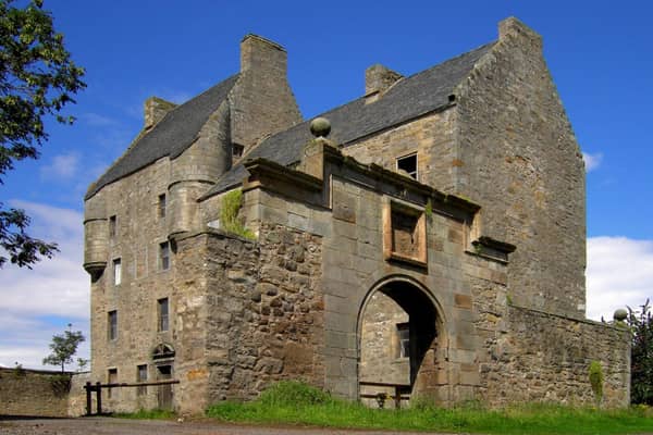 Midhope Castle is a 15th-century tower house located in the Abercorn hamlet on the Hopetoun estate; 4 km west of South Queensferry. In 1678, the property was acquired by John Hope who made it a part of the Hopetoun Estate and grounds. The castle has also been popularised as “Lallybroch” as it appears in Outlander as the Frasers’ home.