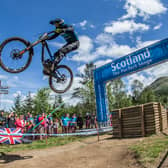 Wondering what to expect from the 2023 UCI Downhill MTB World Championships? We have all the information you need. Image: Phunkt
