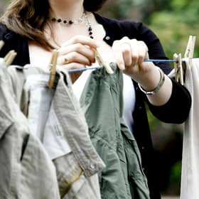 A ’right to dry’ campaign has been launched to lend outdoor space to renters, so they can dry their laundry outside. 