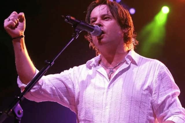 Born in Nova Scotia (Canada), Bruce Guthro has achieved a legendary music career that spans success both in a solo career and his decades spent with Runrig.