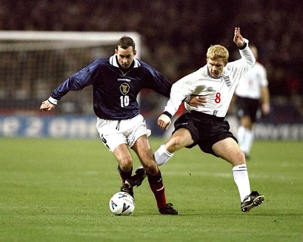 Don Hutchison and Paul Scholes battle it out back in 1999. Cr: Getty Images