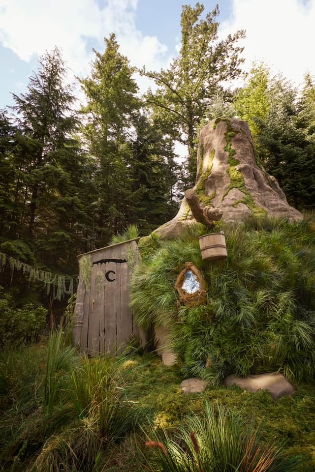 You can enjoy Shrek's... luxurious outhouse, 20 metres from the main living area. Image: Alix McIntosh/Airbnb