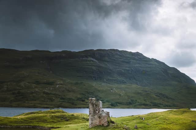 Pictured above on a dreich day are the ruins of Ardvreck Castle on the eastern banks of Loch Assynt in Sutherland, Scotland.