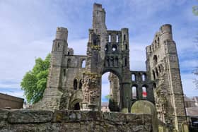 Kelso Abbey remains fully closed to the public three years on from when Historic Environment Scotland took the decision to close the site for essential stonemasonry works 