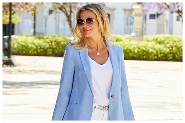 I always think the colour blue looks great in the spring, particularly when paired with white, just so fresh and stylish. It is therefore no surprise that I am a fan of this Pastel Blue Linen Blend Blazer, £85, Sosander. 