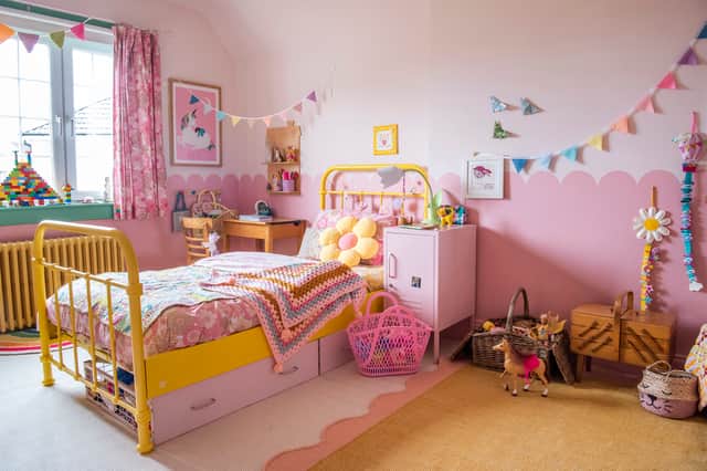 Furniture choices are mostly vintage and second-hand finds while pink – Heather’s favourite colour – is featured in every
room.