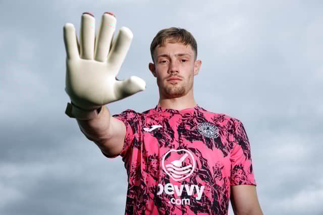 Josef Bursik has joined Hibs on loan from Club Brugge.