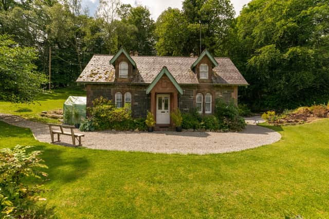 The estate has a gate lodge and Gardener's Cottage