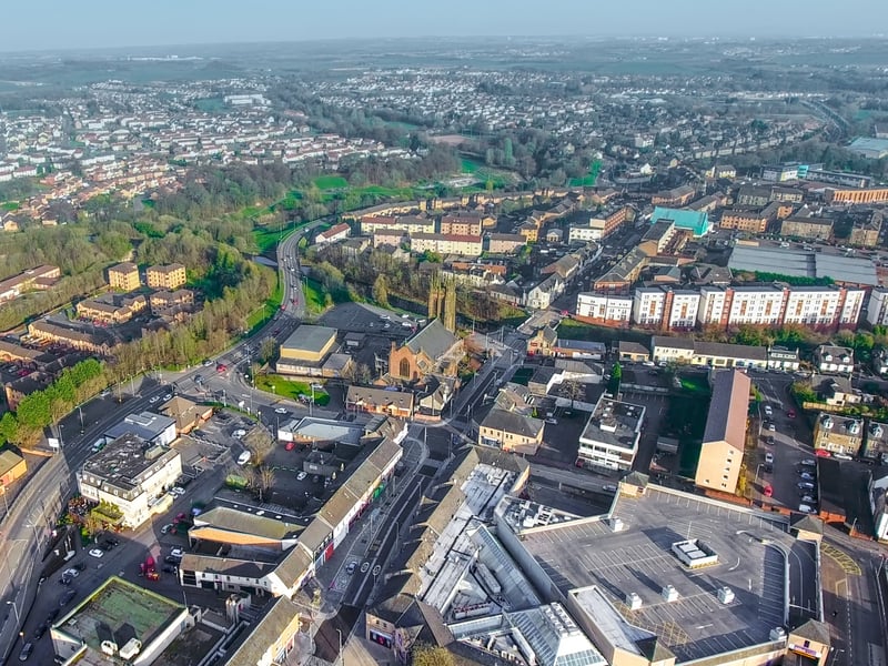 East Dunbartonshire has a median house price of £260,000, making it the fourth most expensive council area to buy a home in Scotland. Including towns such as Kirkintilloch, it also borders Glasgow City.
