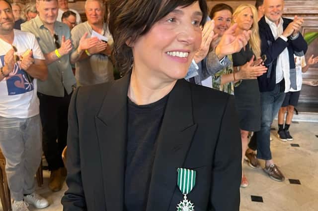 Sharleen Spiteri being awarded the Chevalier medallion in France. 