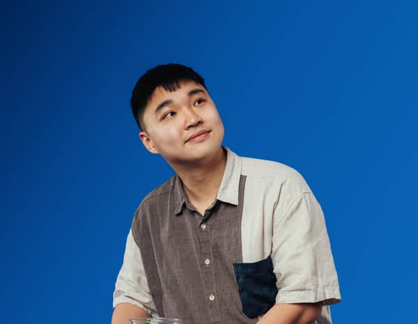 Jin Hao Li: Swimming in a Submarine