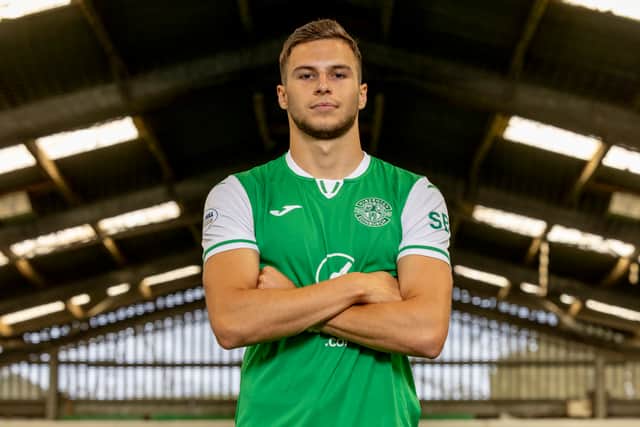 Ukrainian striker Mykola Kukharevych is back at Hibs