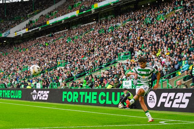 Celtic's Matt O'Riley takes a corner during a William Hill Premiership match between Celtic and Kilmarnock.