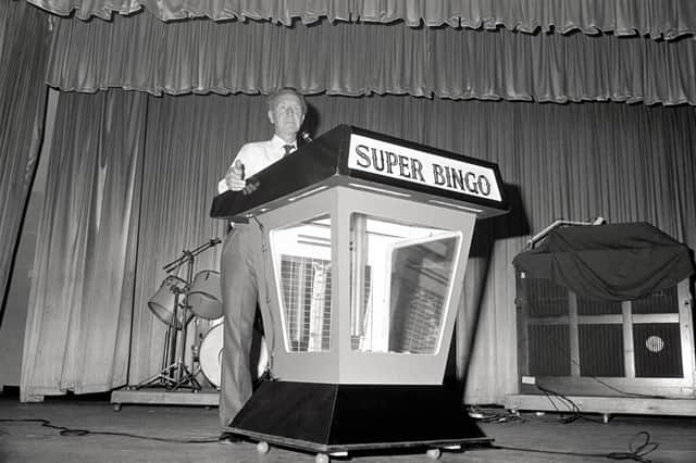 Superbingo at Dial House Club - by Bill Stephenson
