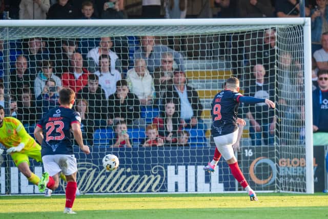 Dimitar Mitov saved this penalty from Ronan Hale.