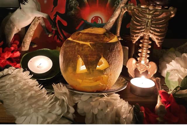 The neep lantern lives on.