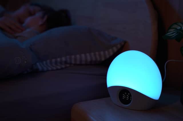Momcozy Sunrise Alarm Clock Wake Up Light Sound Machine , White Noise Dimmable Night Light 30 Soothing Sounds 7 Colors Brown Aid Ideal Gift Baby Kids A