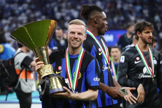 Former Internazionale player Davy Klaasen is expected to join Ajax.