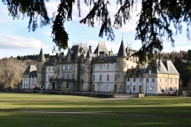 Dog walkers have been advised to take care in Callendar Park and Polmont Woods. Picture: Michael Gillen/NationalWorld
