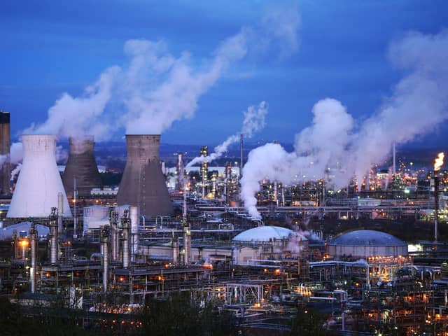The Grangemouth oil refinery is to close with the loss of hundreds of jobs as the UK government strives to achieve its net zero goals.