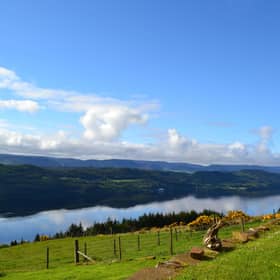 A local community in the Highlands has agreed to explore the purchase of some or all of the 513-acre Bunloit estate by Loch Ness.