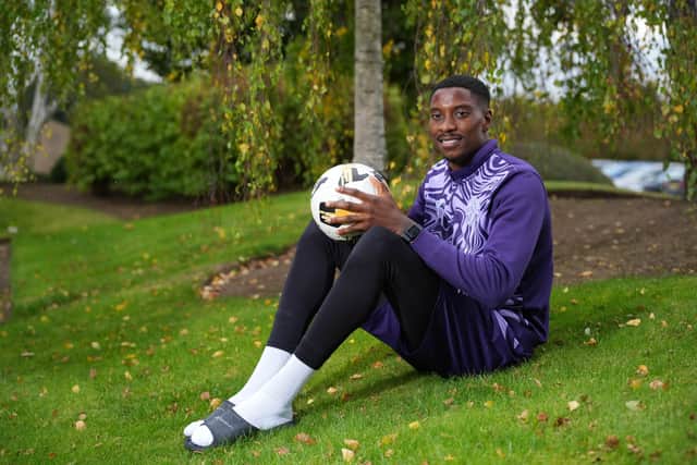 Marvin Ekpiteta feels settled at Hibs now.