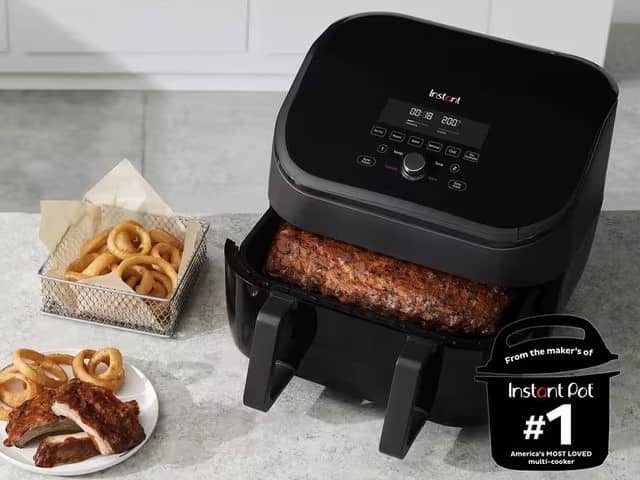 The Versazone air fryer has a very clever drawer system