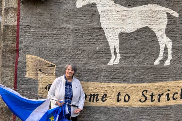 Rosemary Jardine , a former neighbour of Mr Salmond's, took to the streets of Strichen yesterday to pay her respects.
