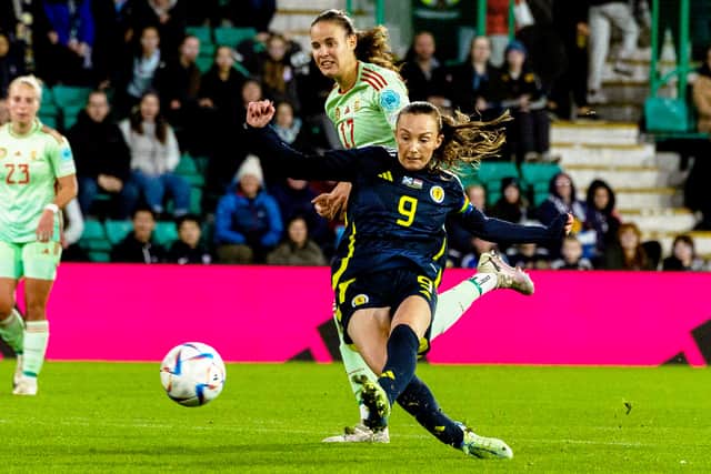 Caroline Weir tucks home. Cr: SNS Group.