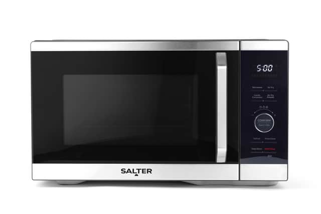 It has all the usual microwave controls you'd expect, but with a proper air fryer built in, too