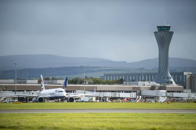 Major resurfacing of Edinburgh Airport’s runway is scheduled for winter 2025-26 