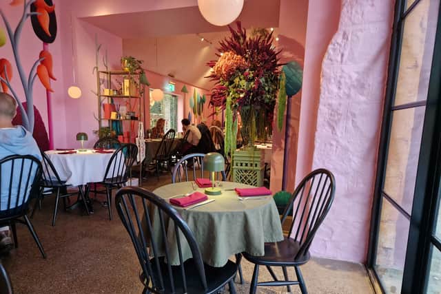 Cafe Party inside