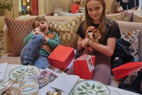 Howie and Iris with their tigers
