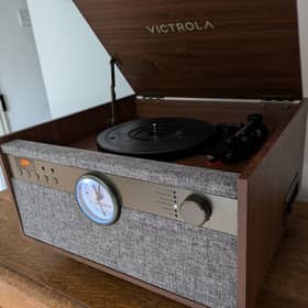 Victrola Century music centre 6 in 1 that I tested out
