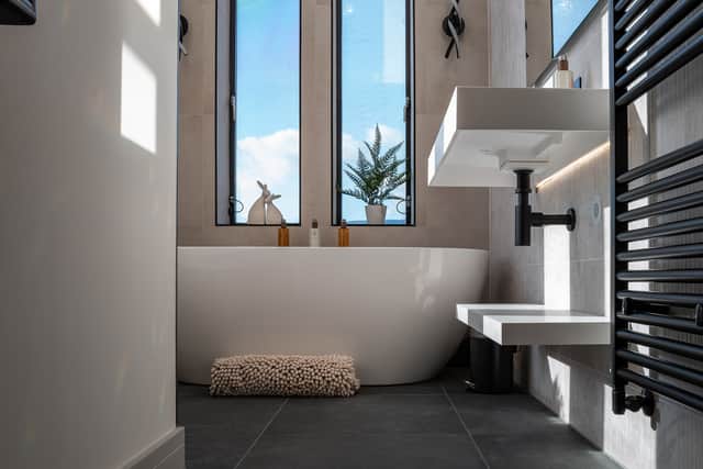 Arran Shores bathroom