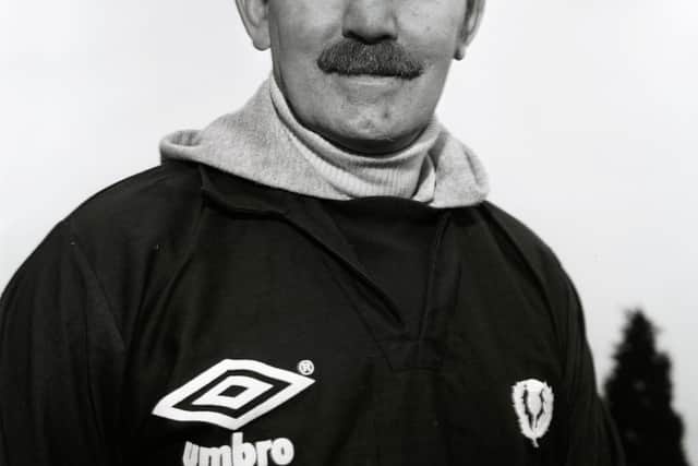 A memorial service for former Scotland coach Derrick Grant will be held at Hawick RFC on Wednesday.