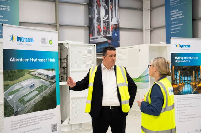 Stuart Duncanson, Head of Business Development, Hydrogen at Hydrasun and Acting Energy Secretary Gillian Martin