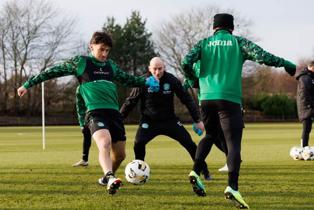 Hibs train ahead of their trip to Celtic Park.