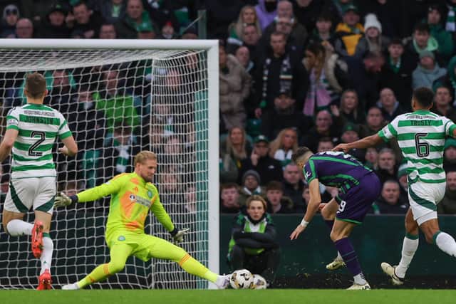 Mykola Kuharevich missed two gilt-edged chances.