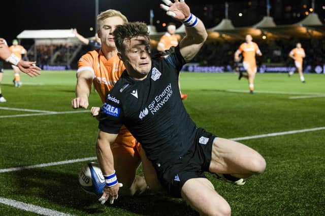 George Horne just managed to ground the ball for his second try.