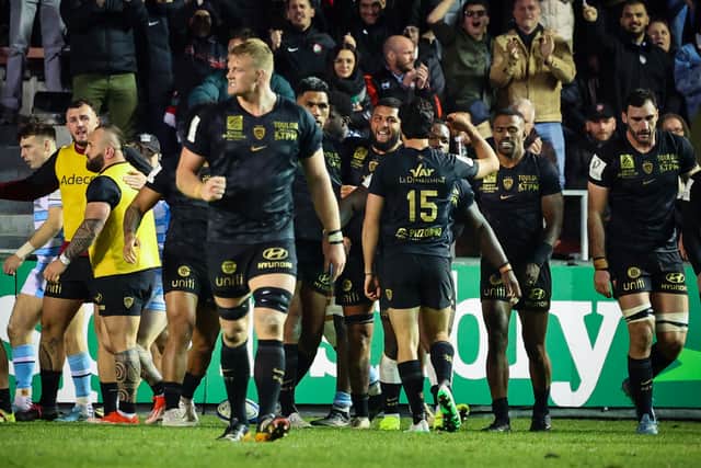 Toulon prevailed 30-29.