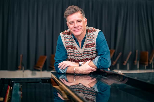 Deacon Blue singer and songwriter Ricky Ross is working on the new stage show Small Acts of Love.