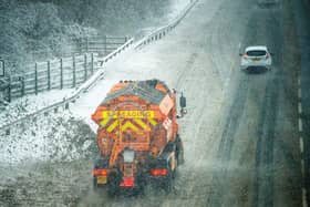 A gritter approches the M73 at the Castlecary junction. Picture: Lisa Ferguson